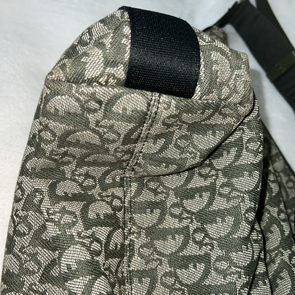 🎉SOLD 🎉 Christian Dior Trotter Crossbody bag - Picture 4 of 16